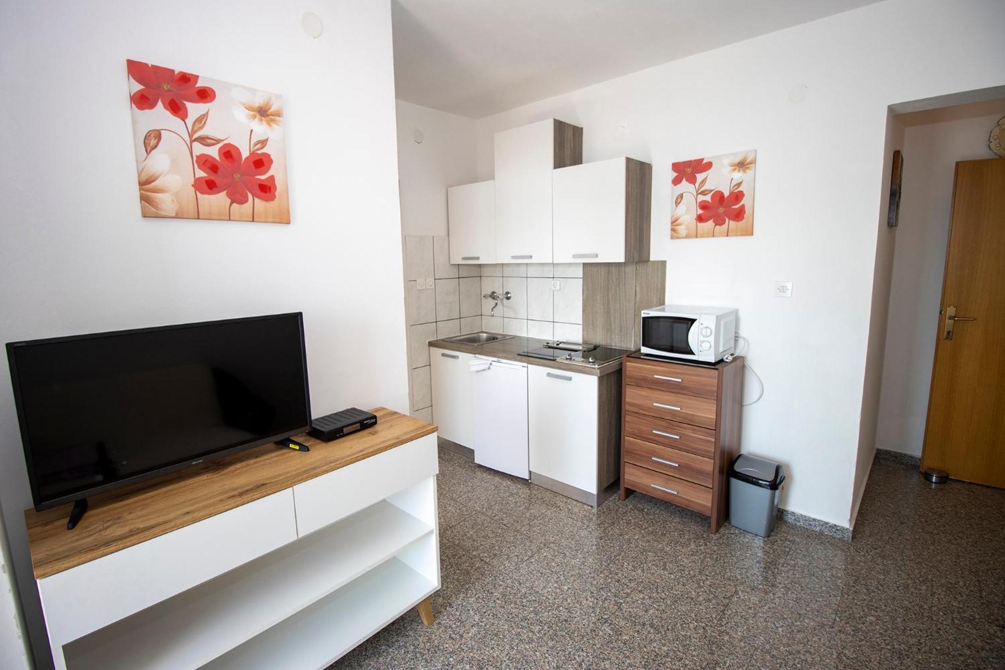 Apartmani Vesna 塞莱纳 外观 照片